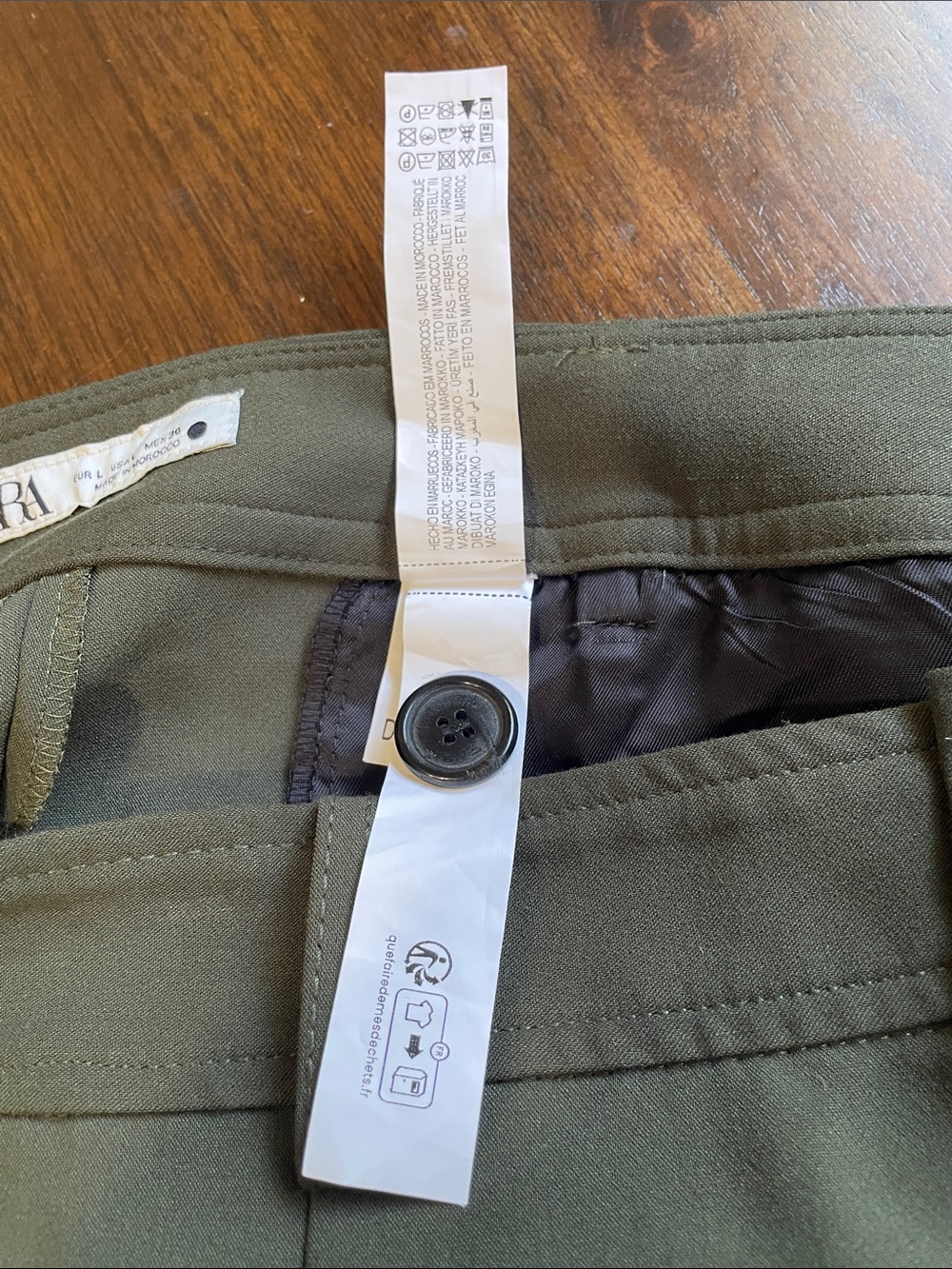 Zara  Olive Pleated Cuffed barrel pants - Picture 8 of 10